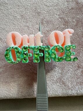 Out of Office Straw Topper